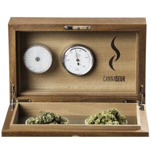 CANNASEUR ONE CANNABIS HUMIDOR